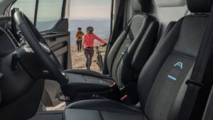 Ford Transit Custom Active 300 170ps Auto – 24 Month Deal