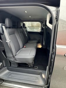 Ford Transit Custom 320 Limited LWB DCIV (74 Plate) Manual – 12 Month Deal